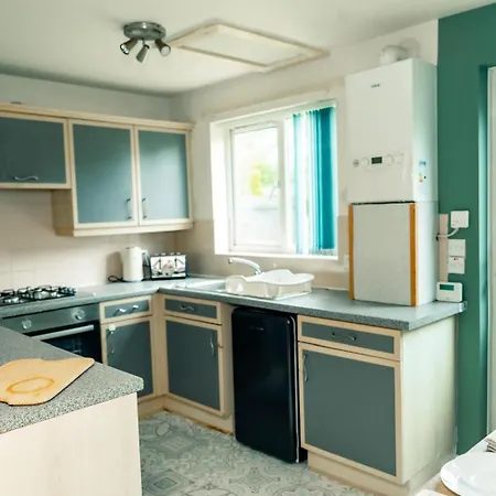 Feriehus Stylish 2-bedroom Perfect For Families And Couples *