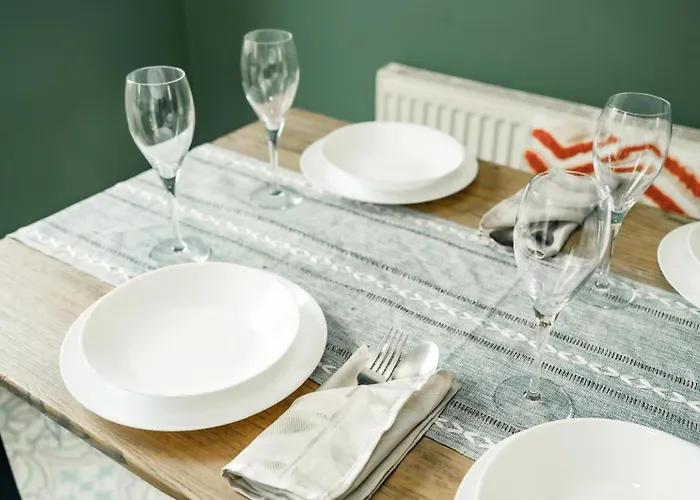 Stylish 2-bedroom Perfect For Families And Couples Holiday home *