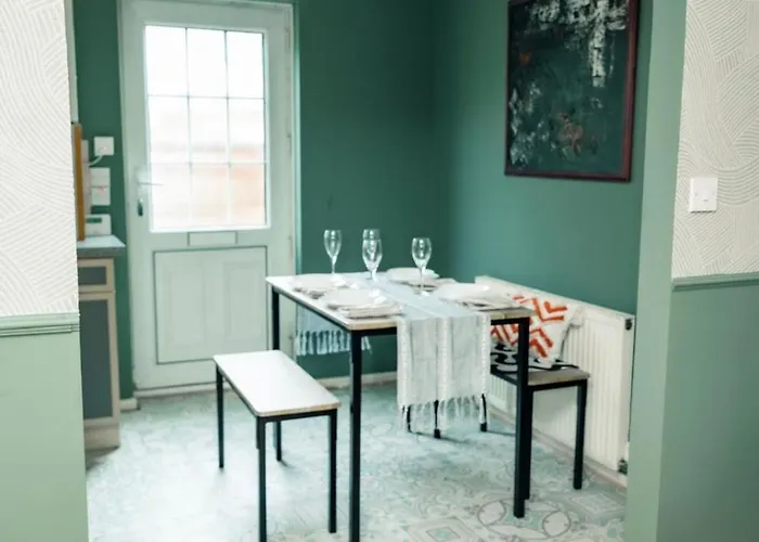 Dom wakacyjny Stylish 2-bedroom Perfect For Families And Couples *